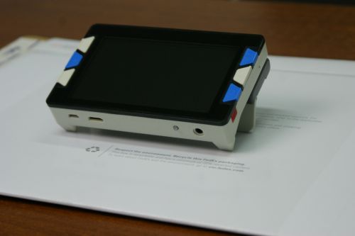 手持電子助視器