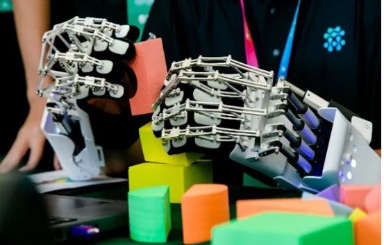 腦控協(xié)同康復(fù)機(jī)械手